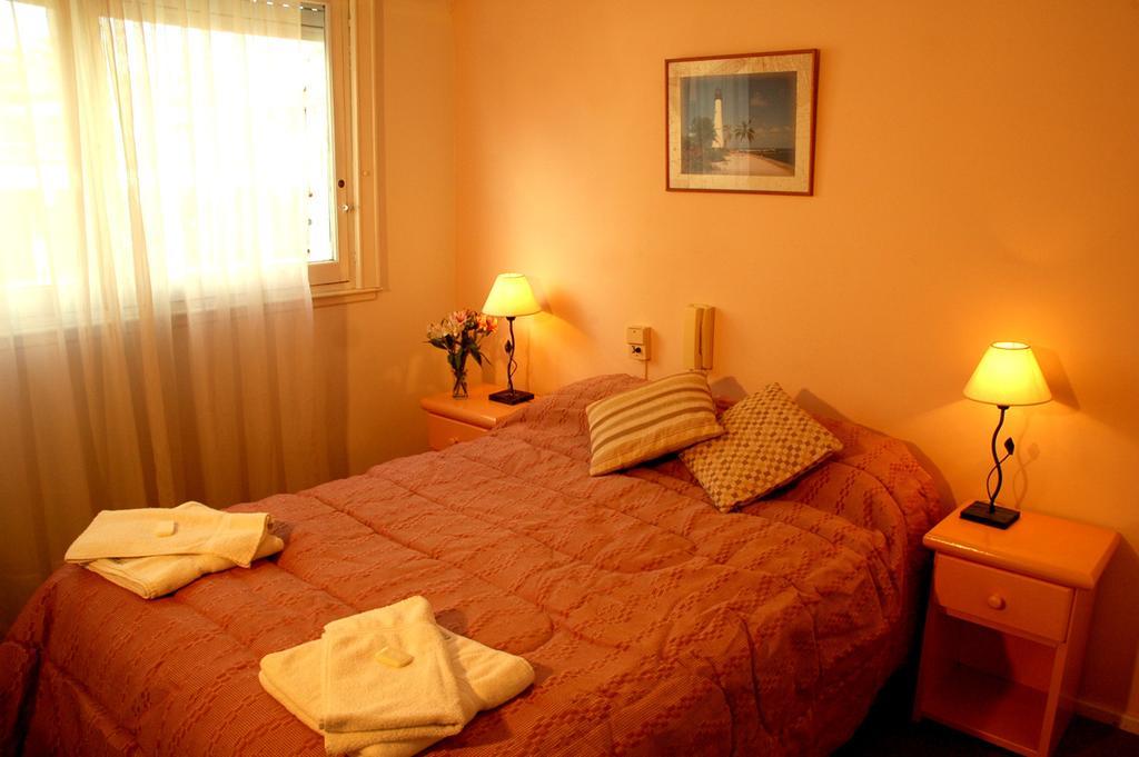 Hotel St. James Пинамар Екстериор снимка